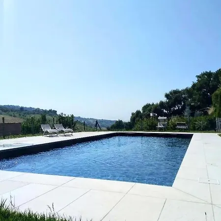 Apartment In Marche With Pool Near Adriatic *